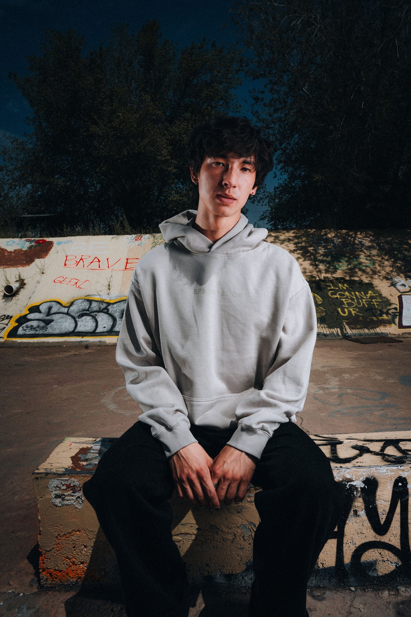 Shaded Oversized Hoodie (Stone washed Cream)